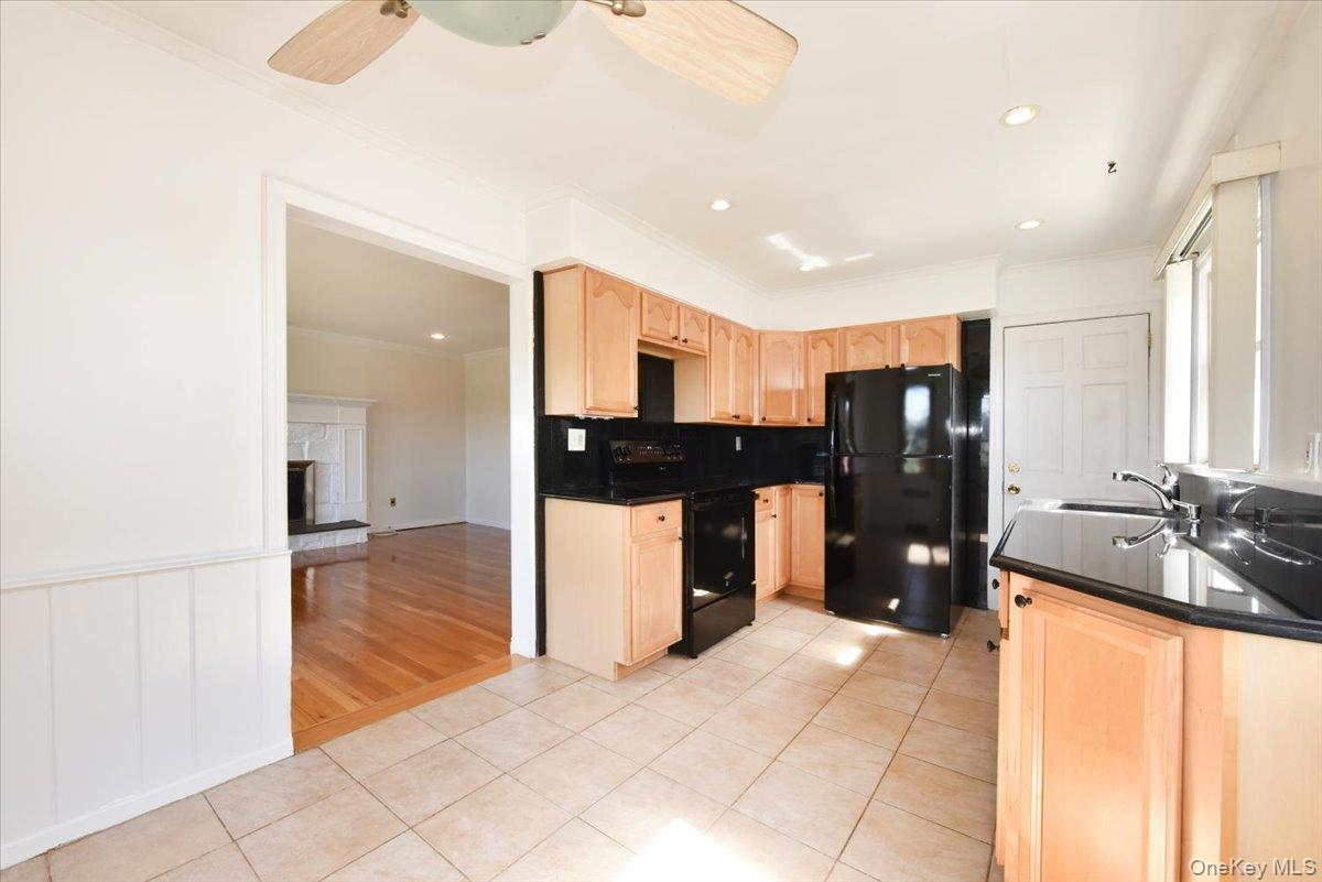 413 Stewart Avenue – For Sale photo 11