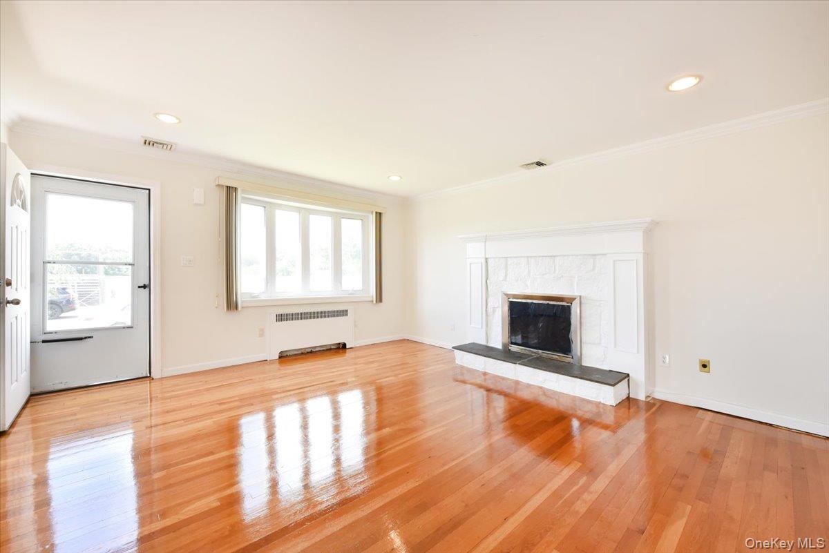 413 Stewart Avenue – For Sale photo 8