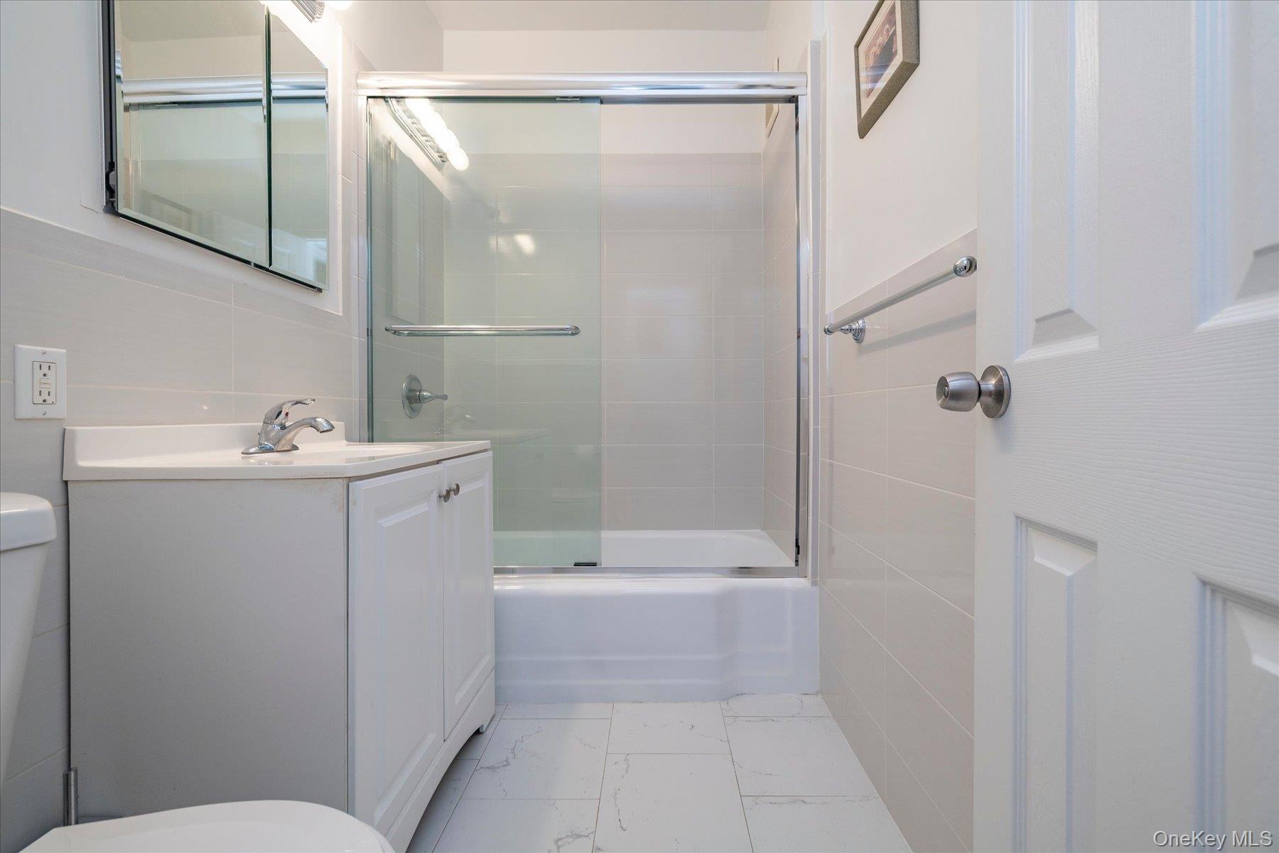 55 Lenox Road, Unit 1-K photo 18