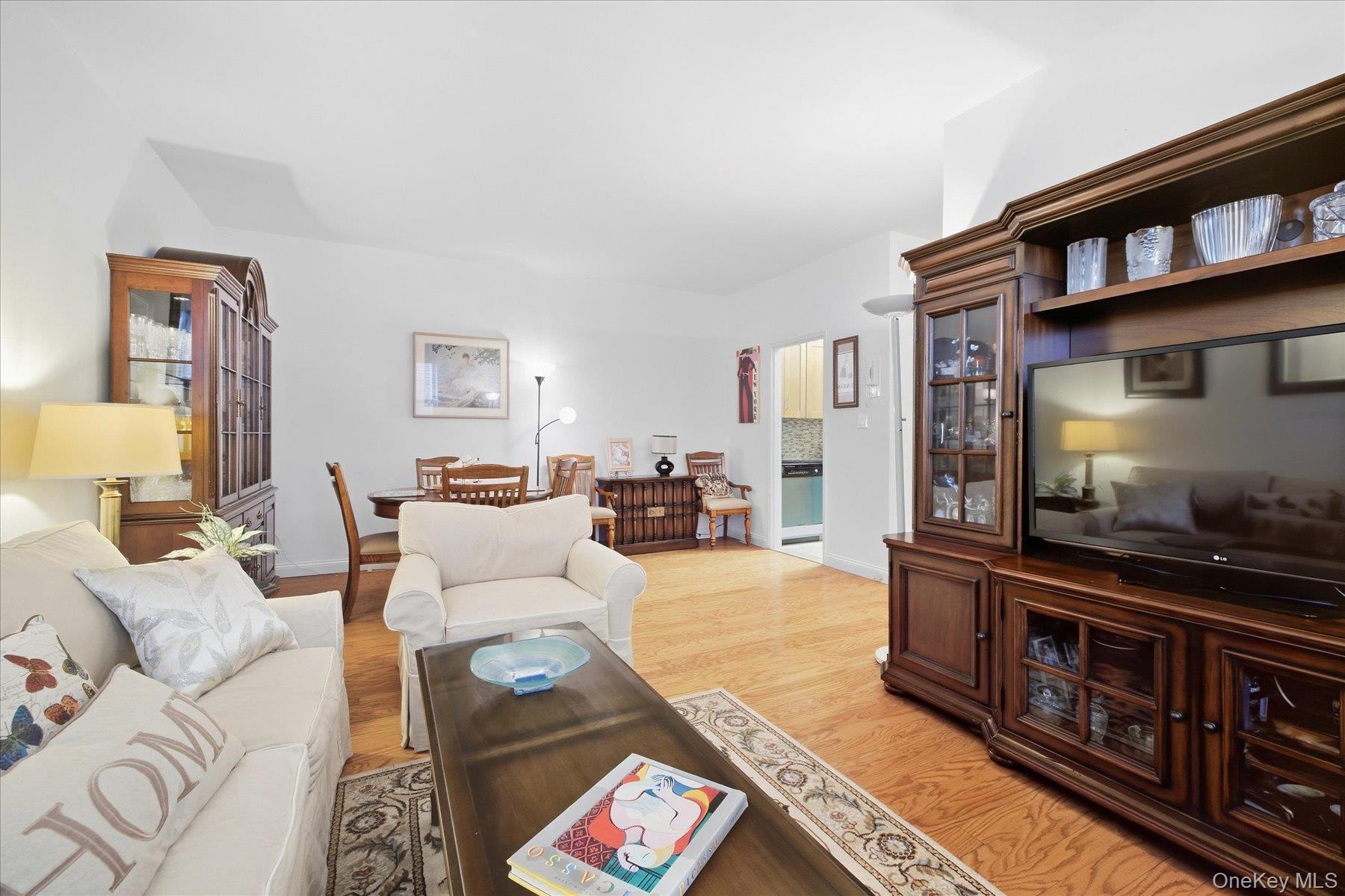 55 Lenox Road, Unit 1-K photo 8