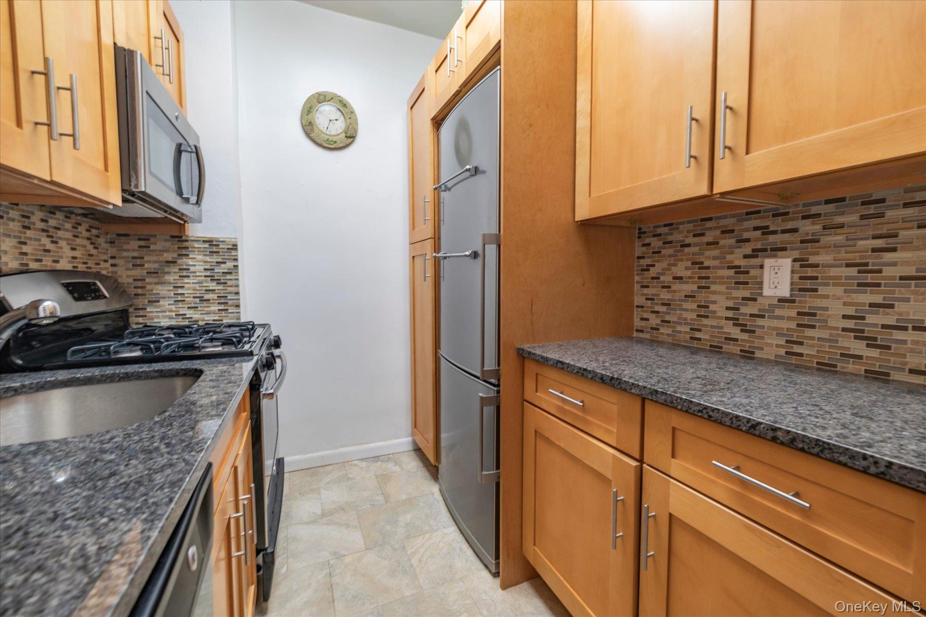 55 Lenox Road, Unit 1-K photo 12
