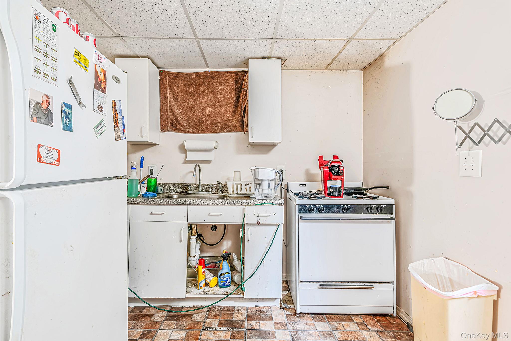 23 School Street – For Sale photo 32