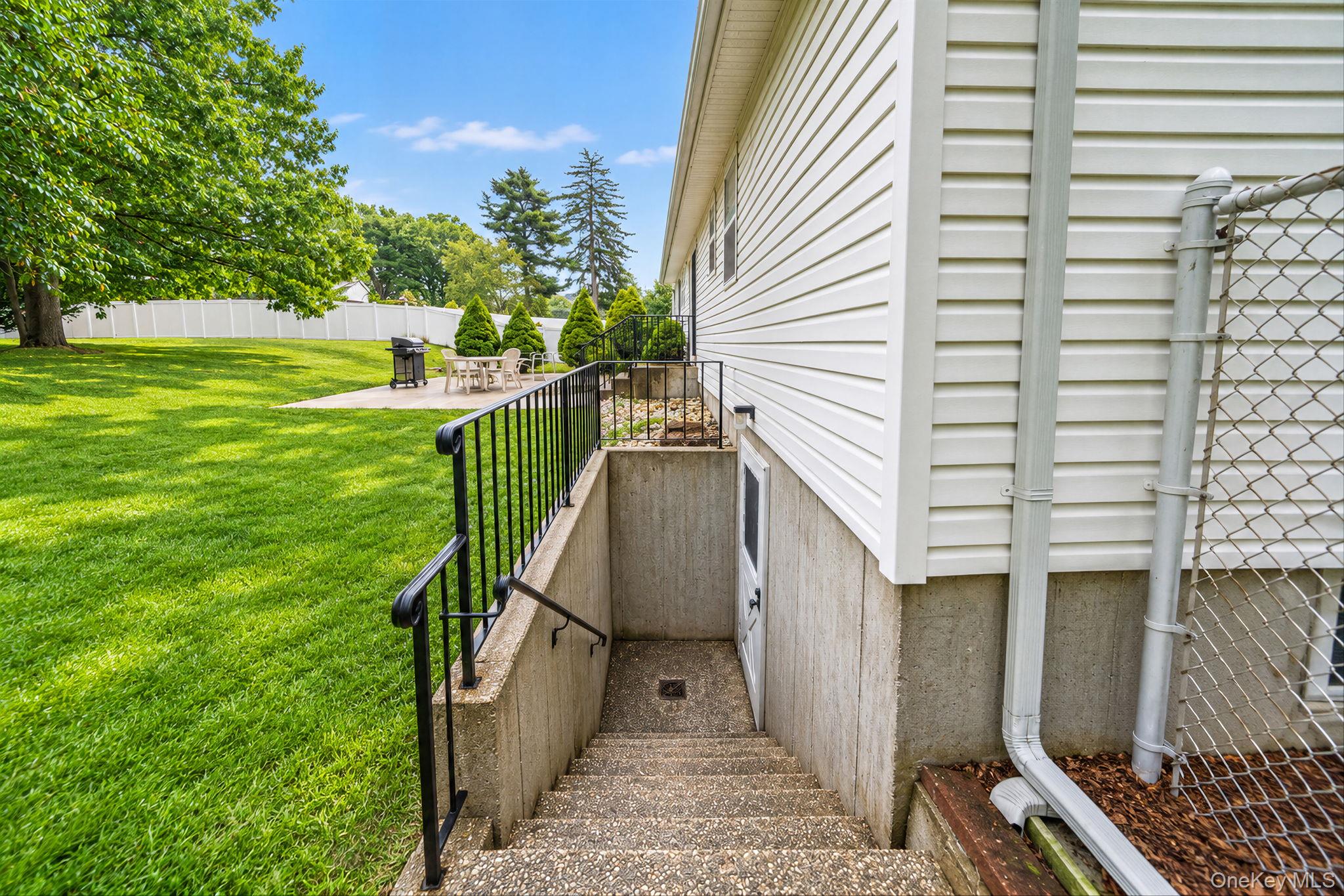 23 School Street – For Sale photo 5