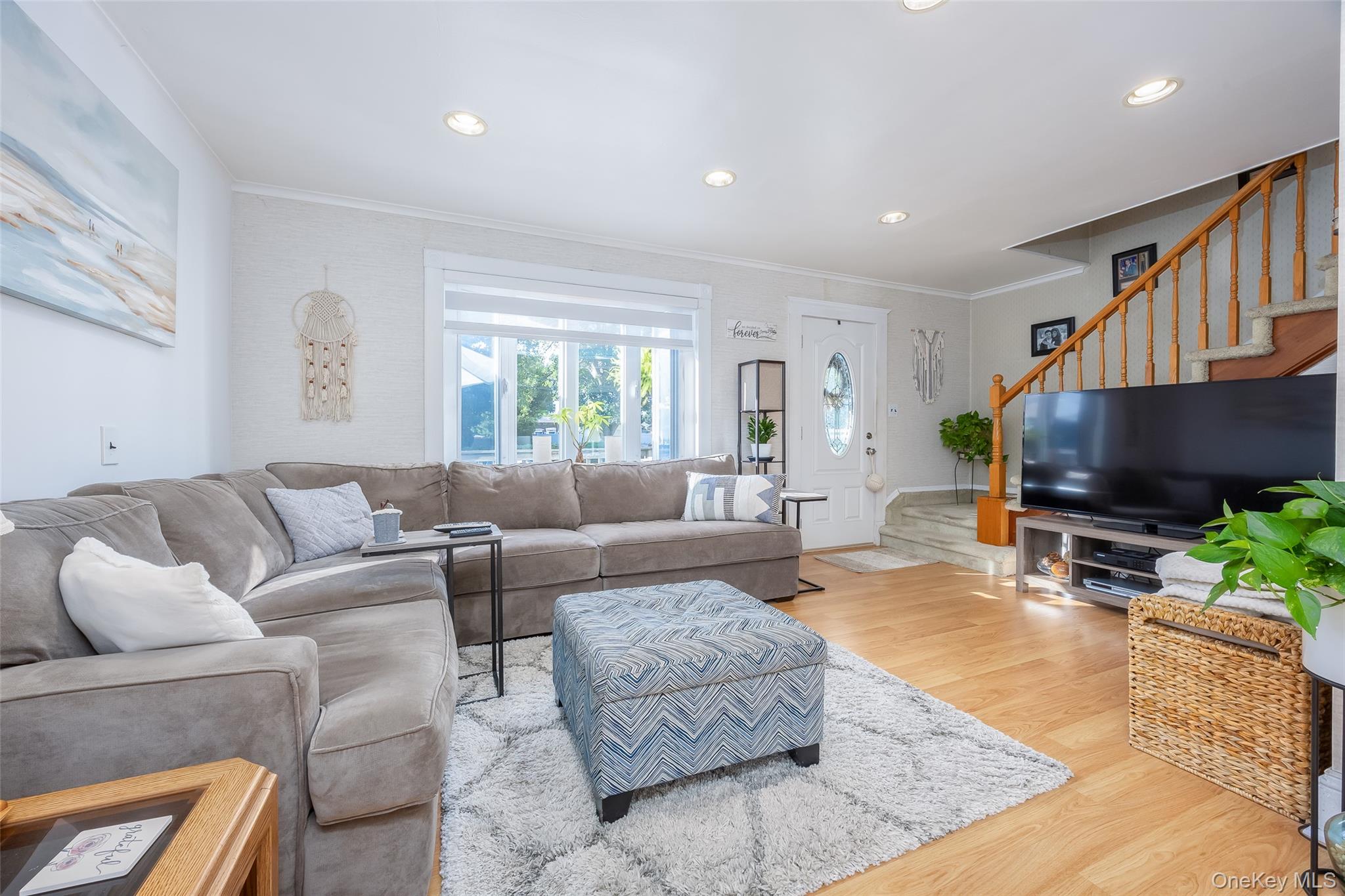 2 Dean Street – For Sale photo 5