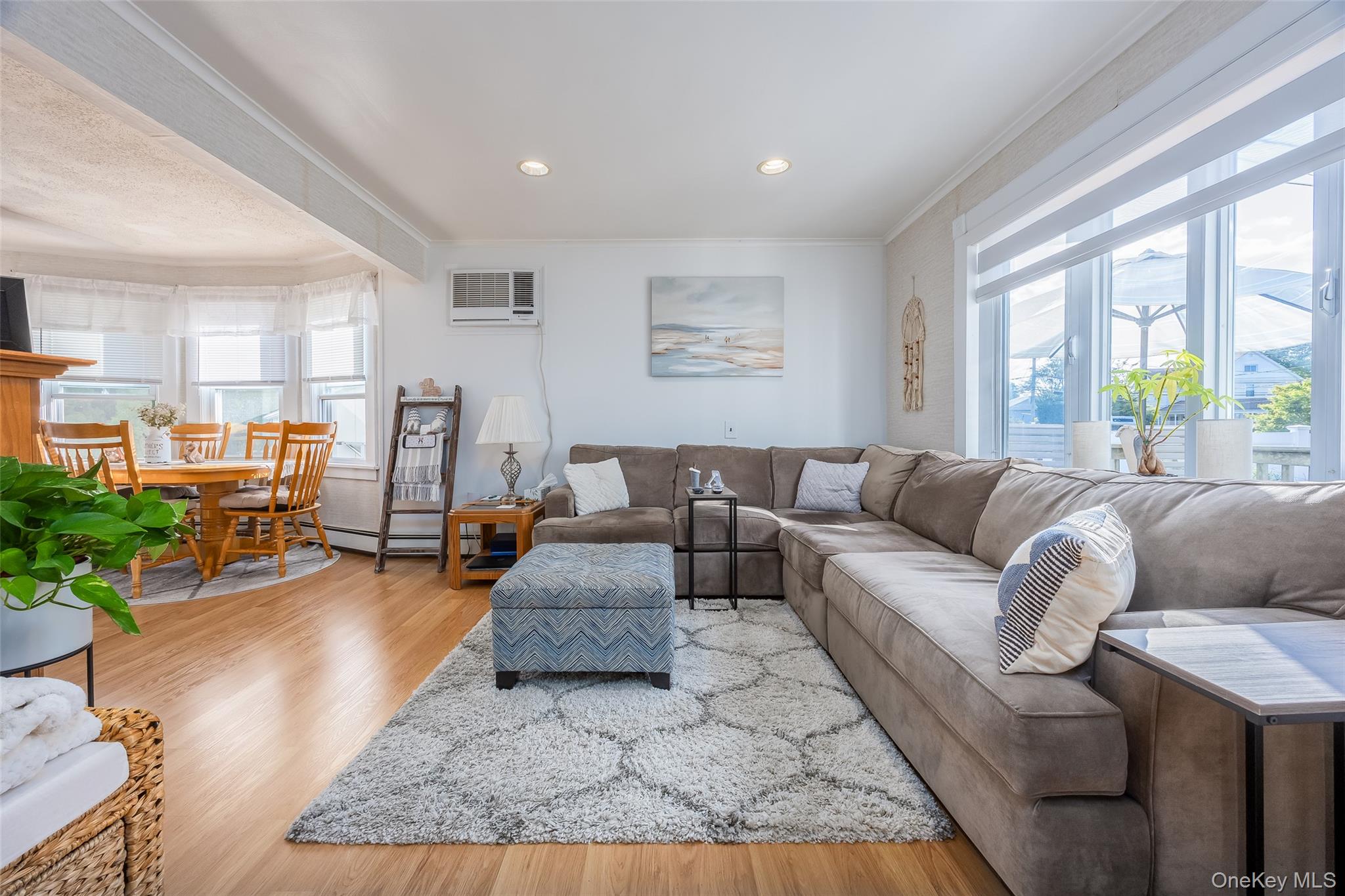 2 Dean Street – For Sale photo 6