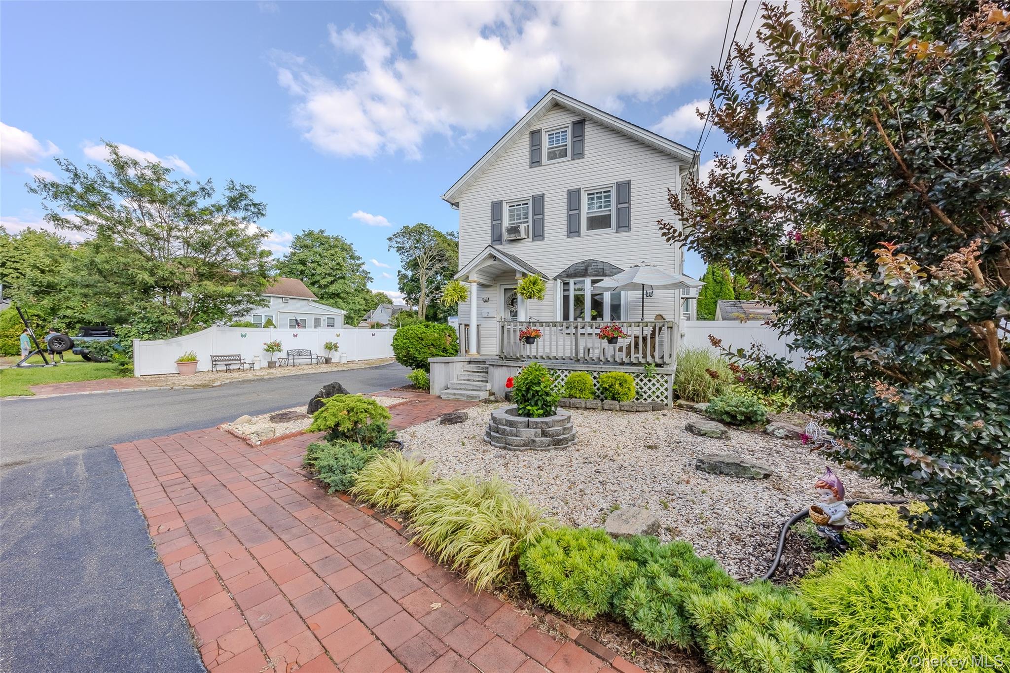 2 Dean Street – For Sale photo 40