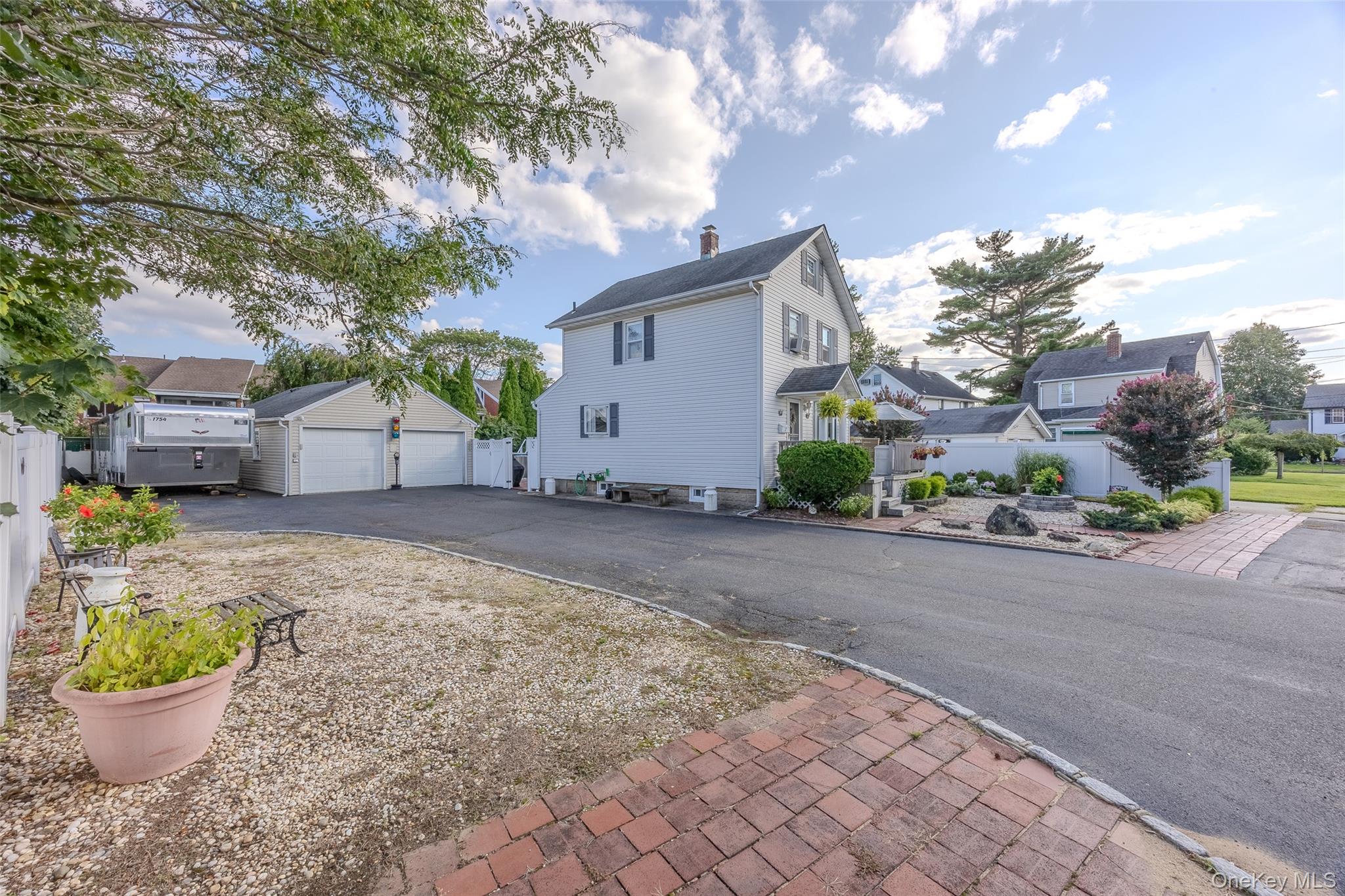 2 Dean Street – For Sale photo 39