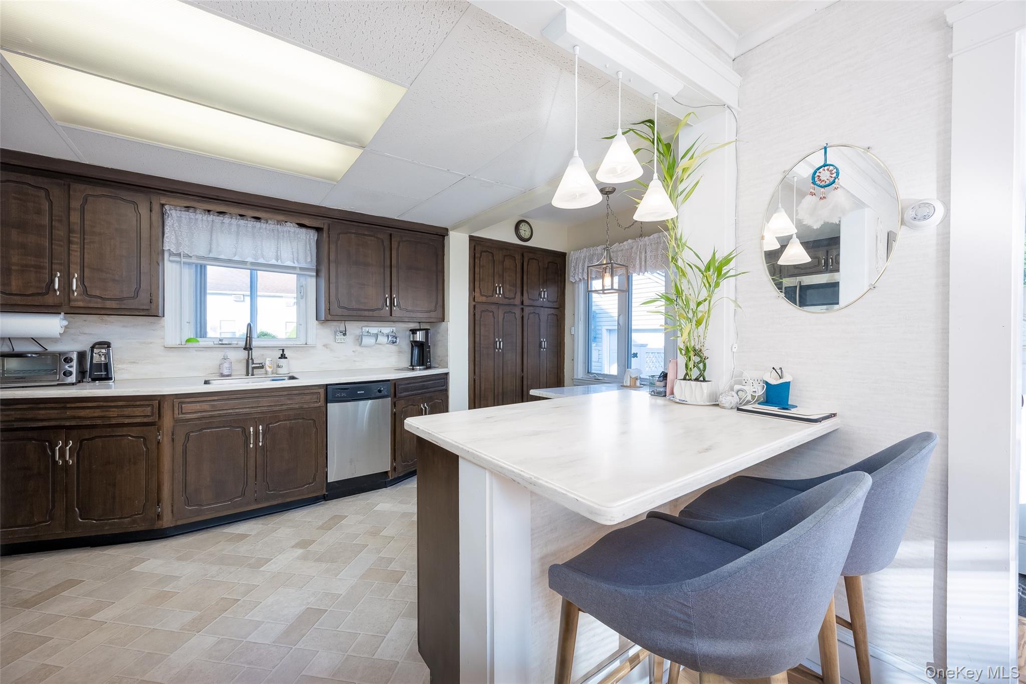 2 Dean Street – For Sale photo 25