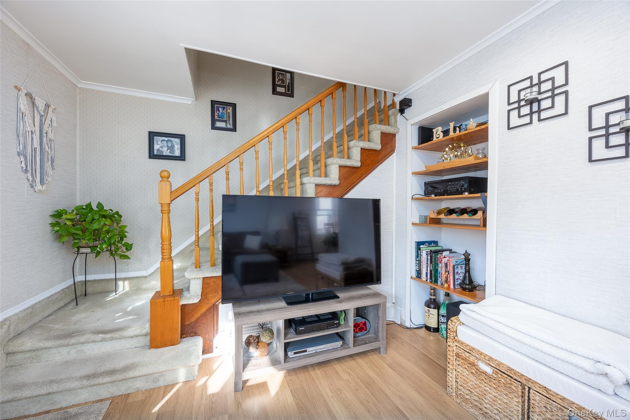 2 Dean Street – For Sale photo 4