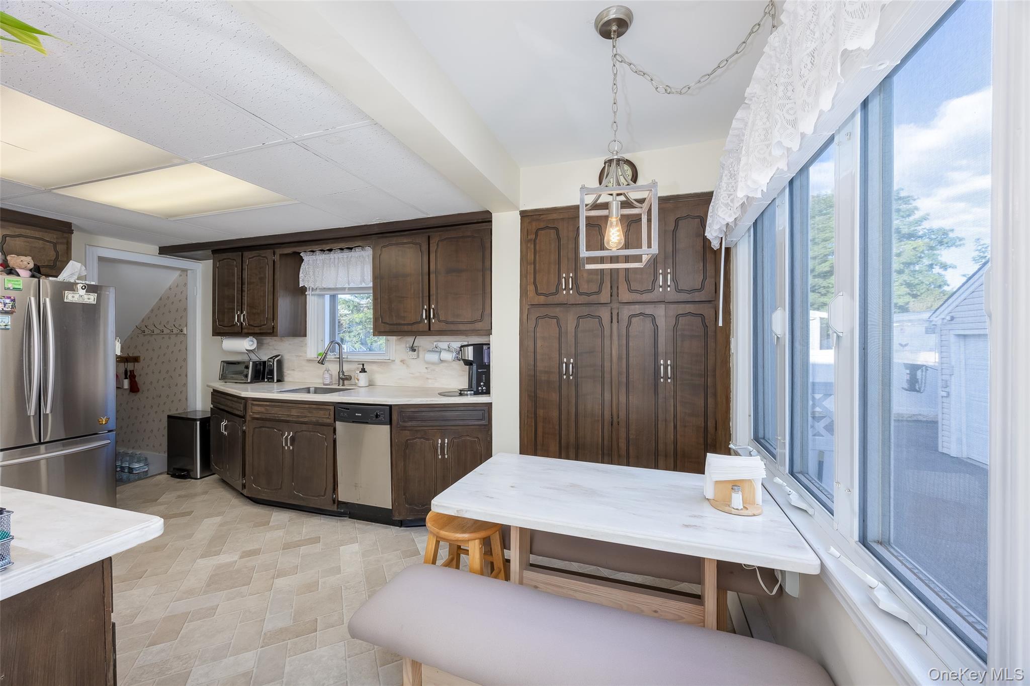 2 Dean Street – For Sale photo 22