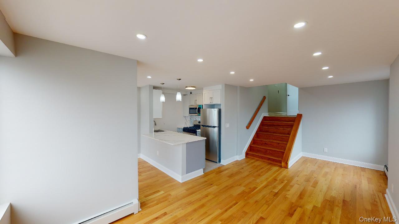 67-39 Clyde Street, Unit C photo 5