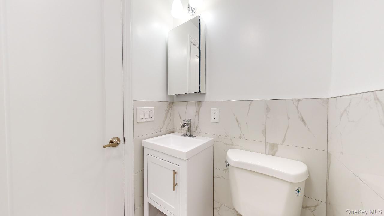 67-39 Clyde Street, Unit C photo 34