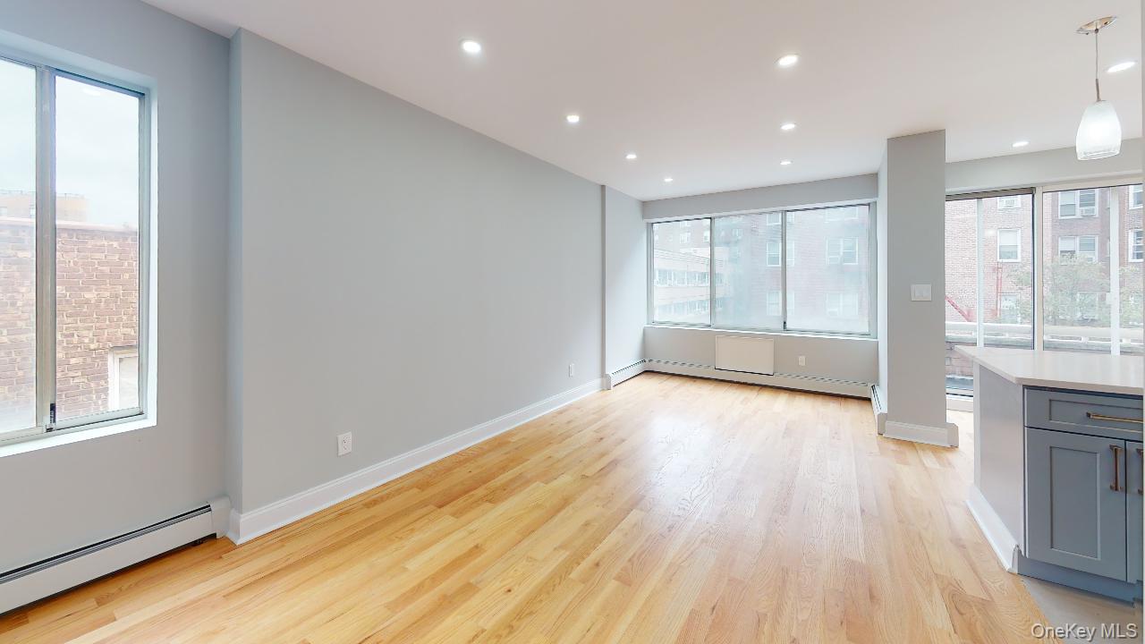 67-39 Clyde Street, Unit C photo 4