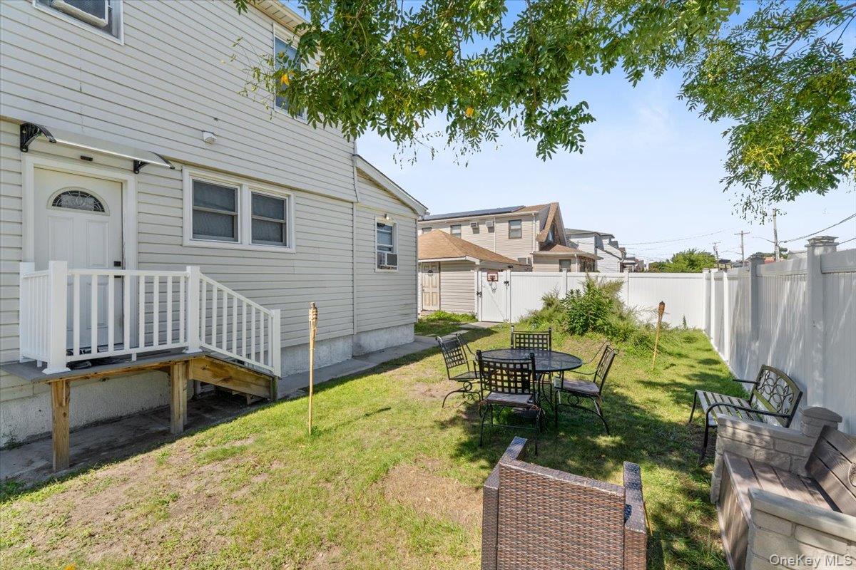 101-19 159th Avenue – For Sale photo 25