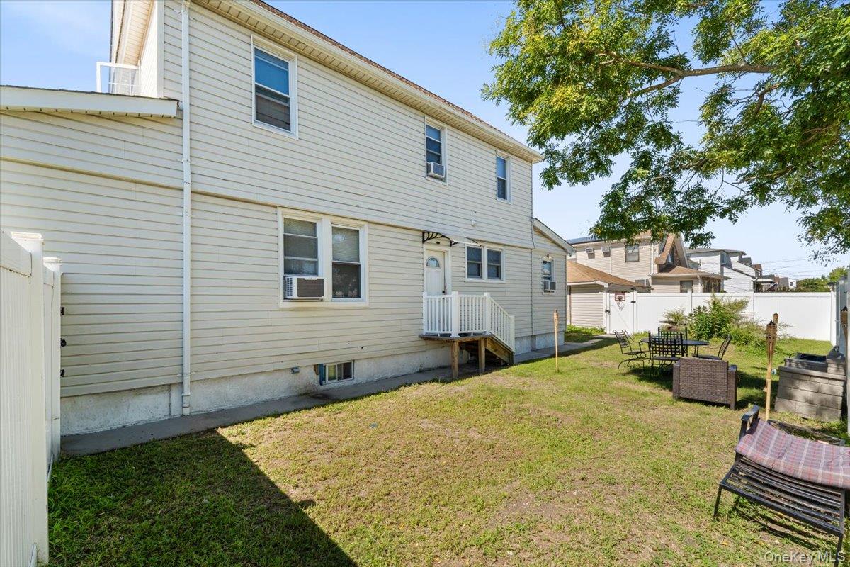 101-19 159th Avenue – For Sale photo 24