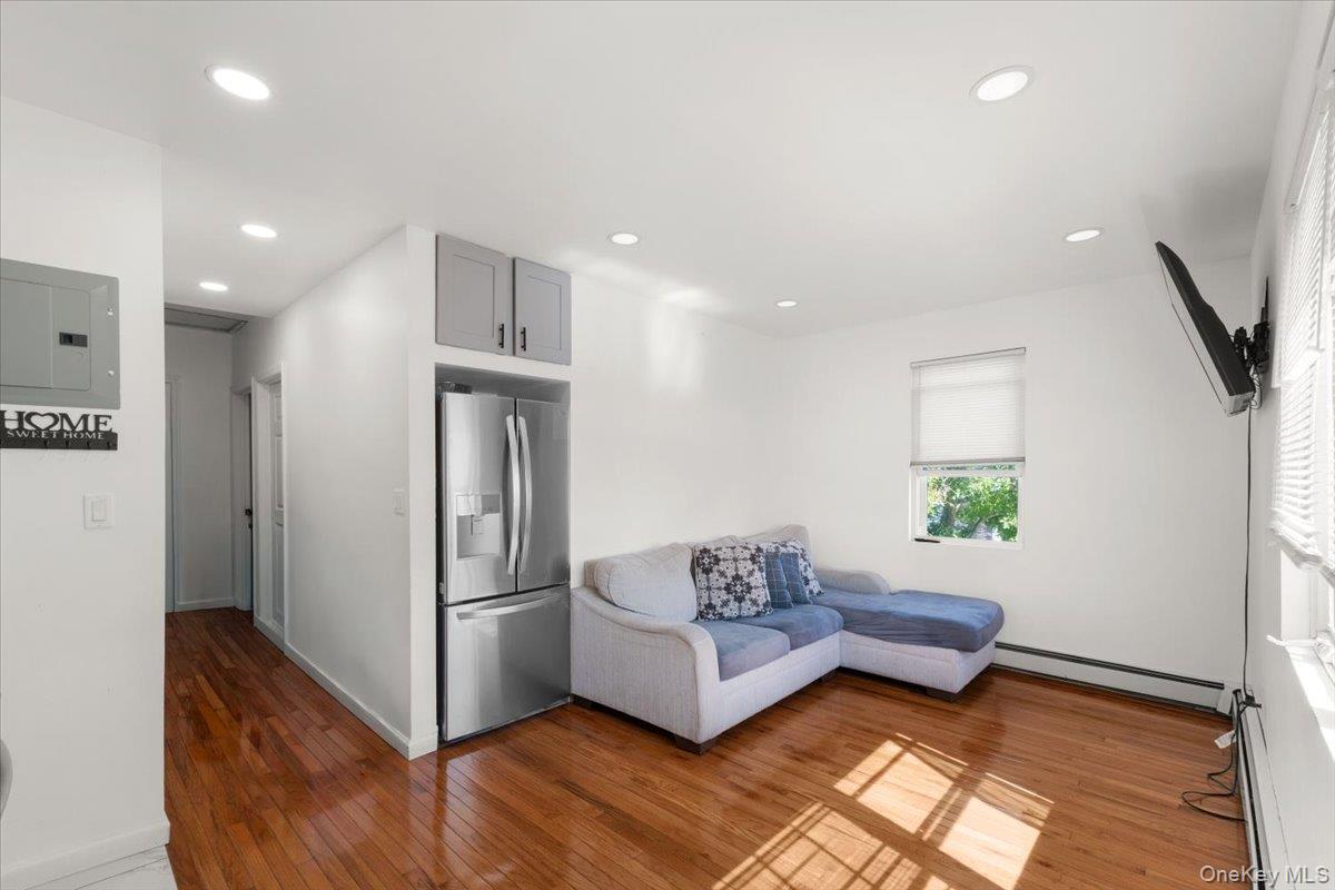 101-19 159th Avenue – For Sale photo 18