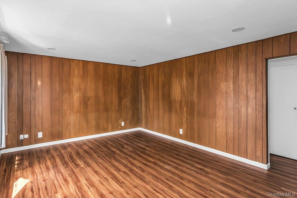74 Bette Road – For Sale photo 4