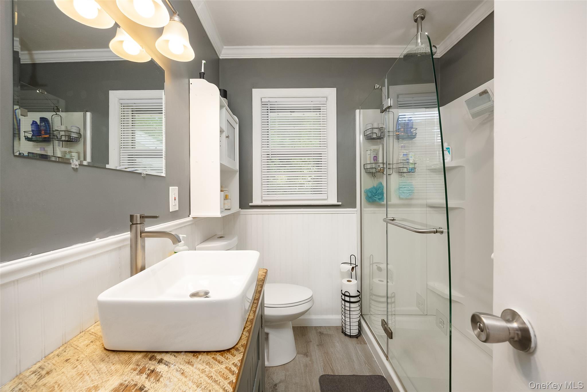 352 Clifton Avenue – For Sale photo 17