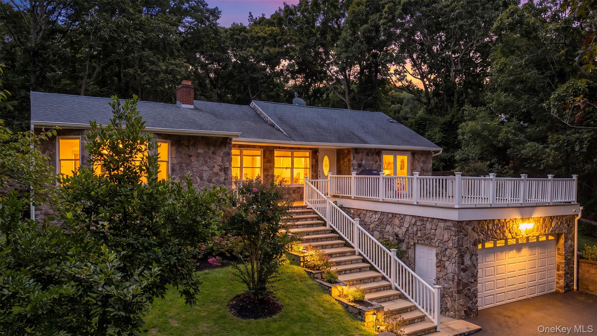 1000 Haywaters Road – For Sale