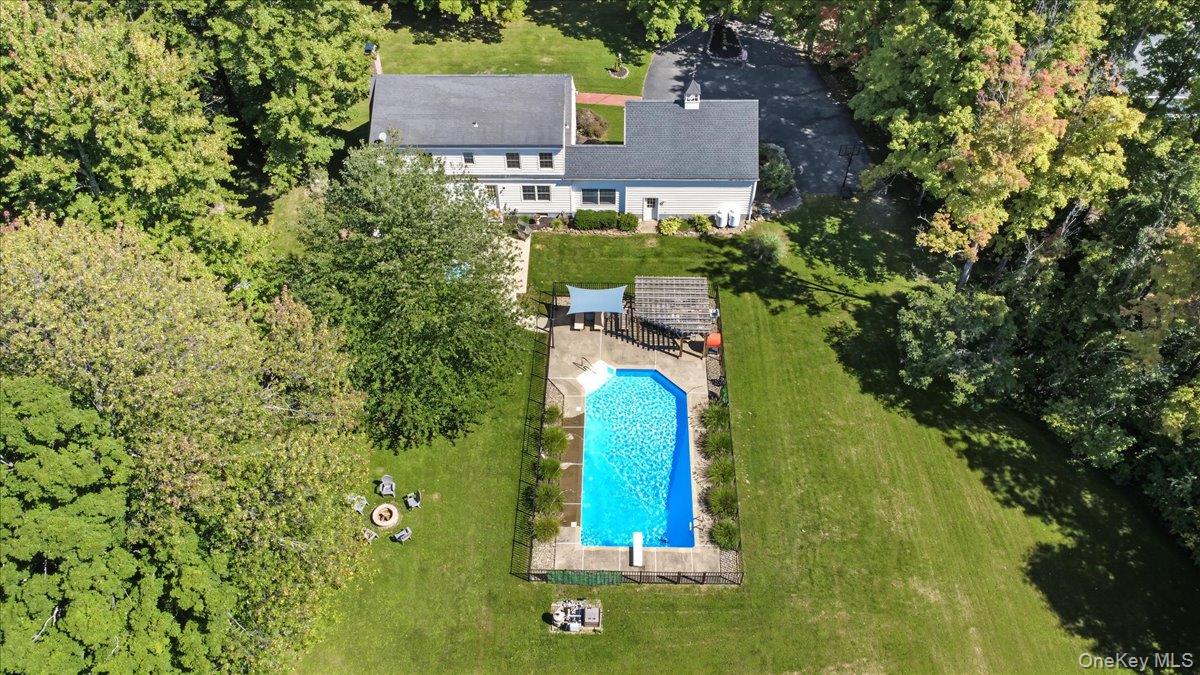 304 Cedar Hill Road – For Sale photo 2