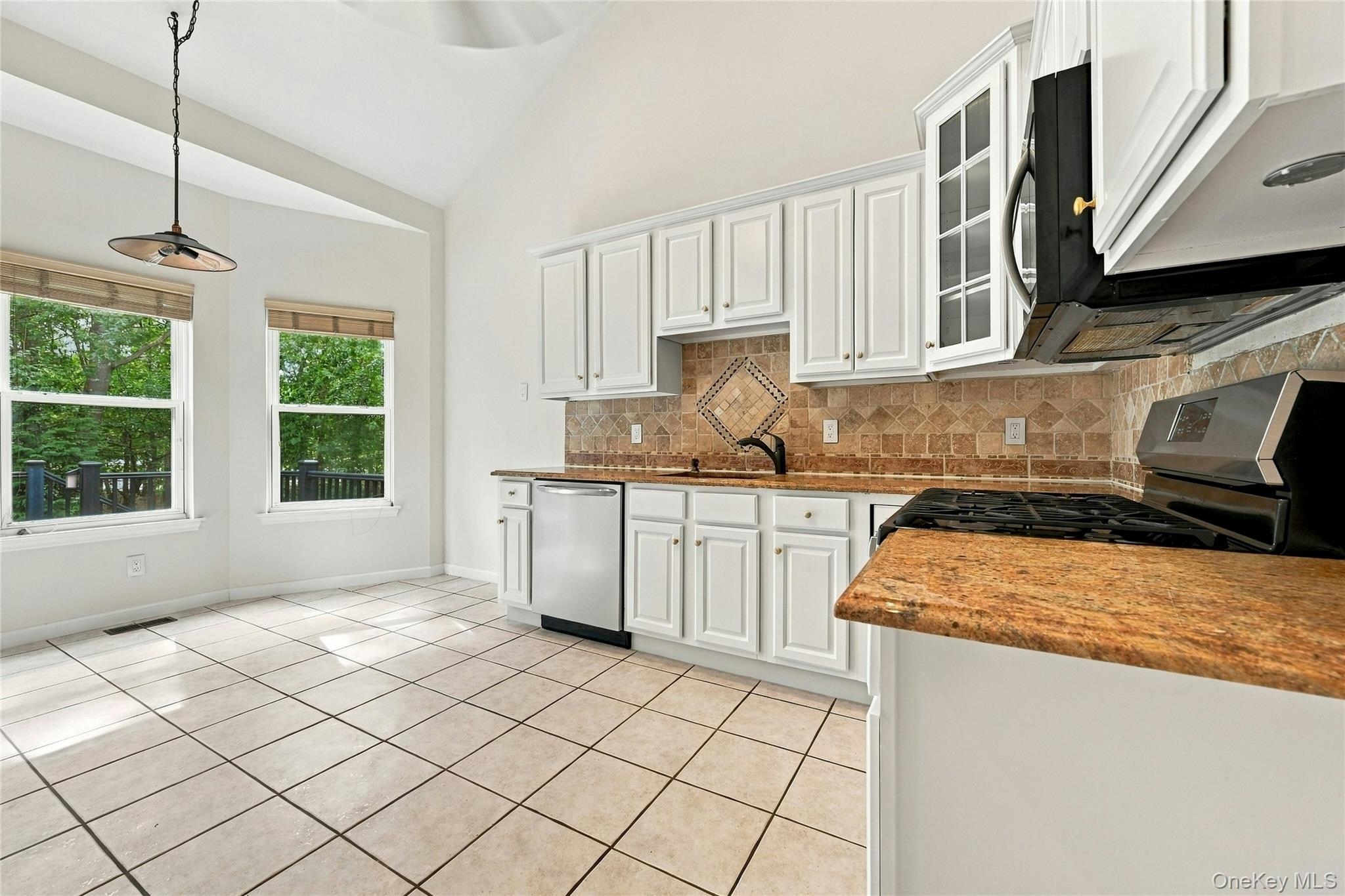 41 Sunflower Ridge Road – For Sale photo 9