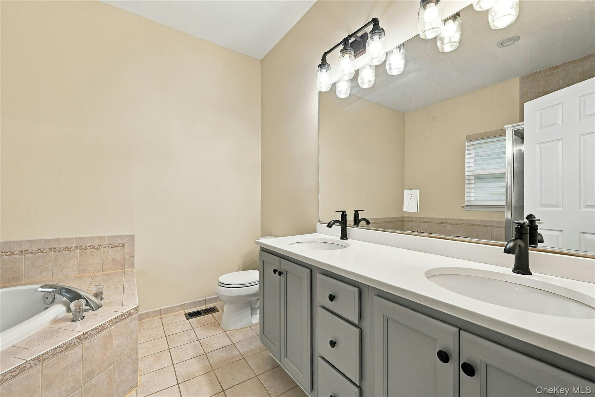 41 Sunflower Ridge Road – For Sale photo 17