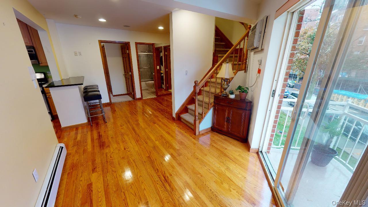 67-08 Exeter Street, Unit 2 photo 2
