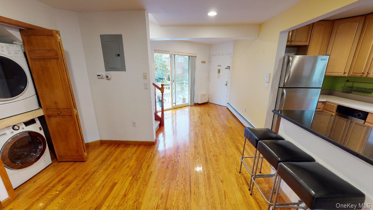 67-08 Exeter Street, Unit 2 photo 5