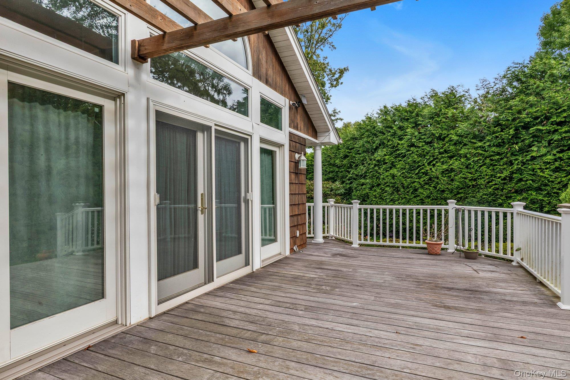 1 Francesca Drive – For Sale photo 3