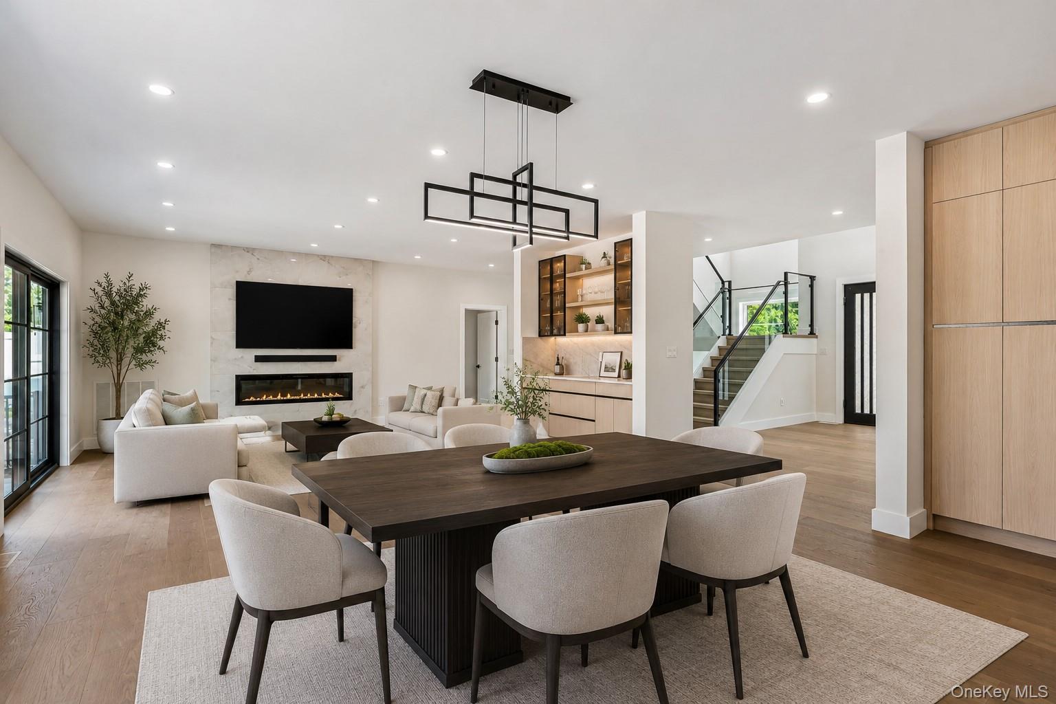 97 North Court – For Sale photo 4