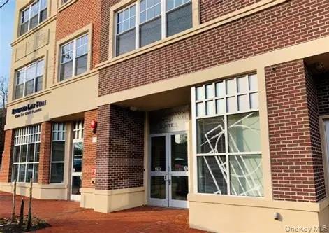 425 New York Avenue – For Rent