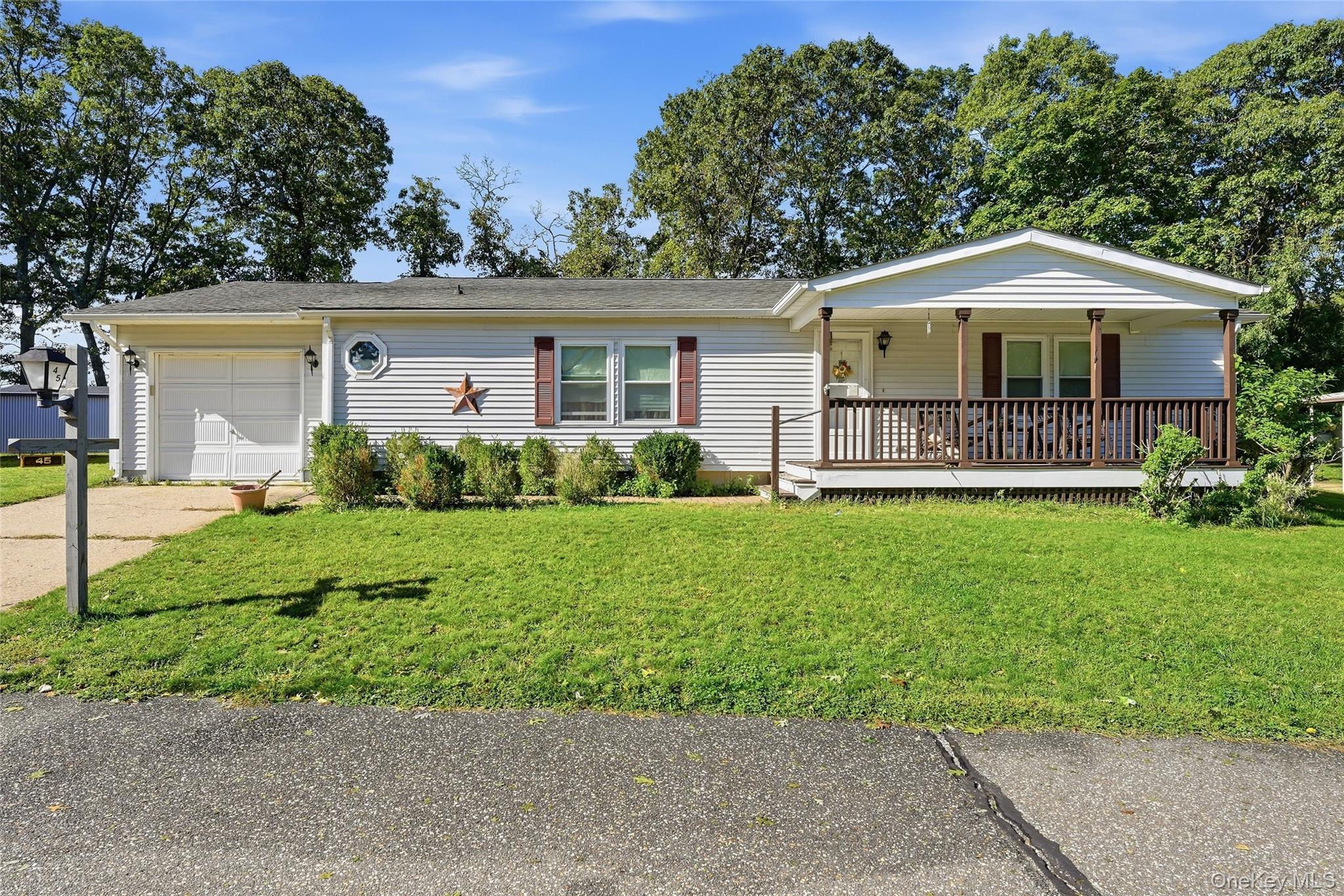 1407 Middle Road, Unit 45
