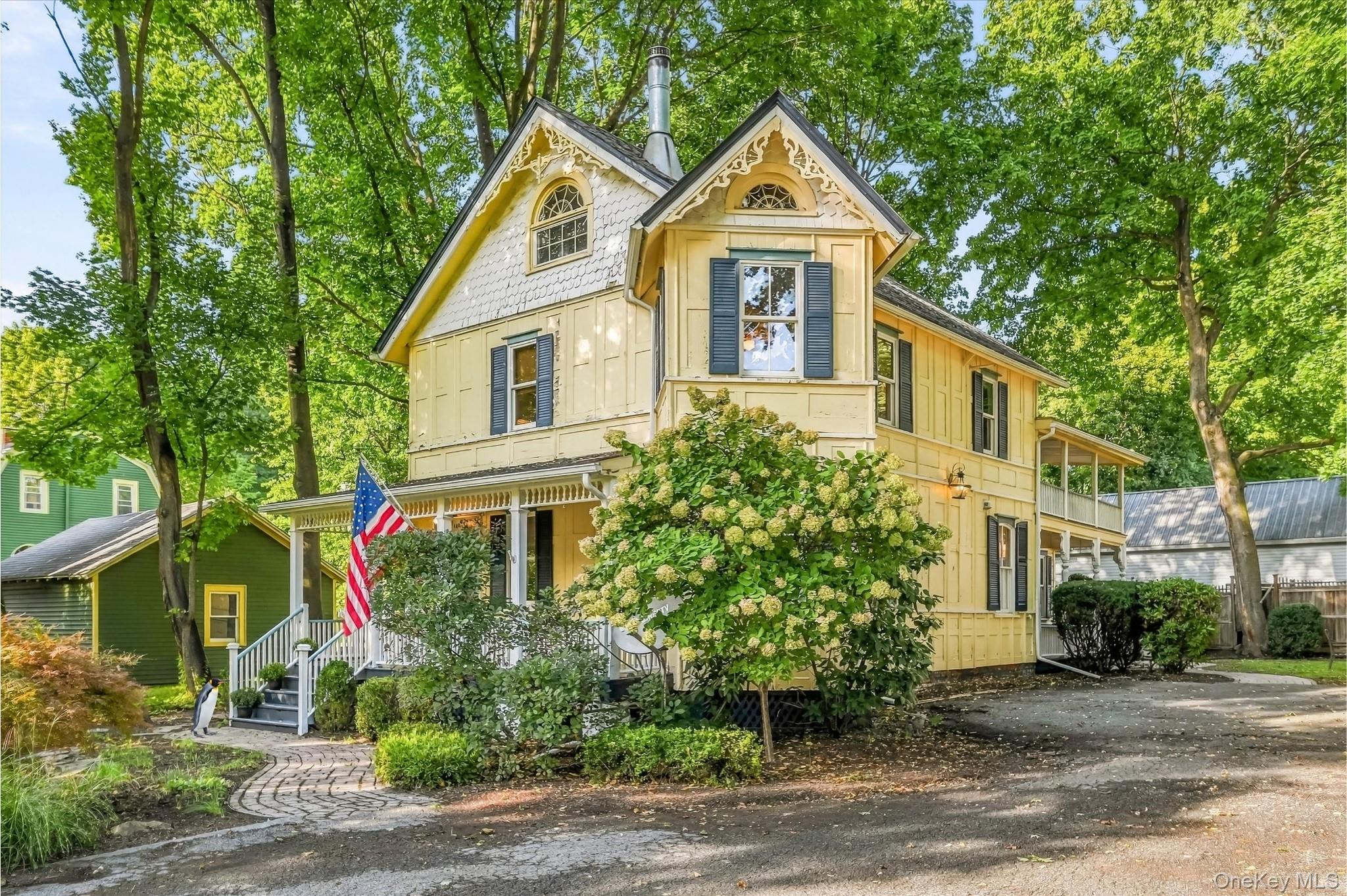 180 N Church Street – For Sale