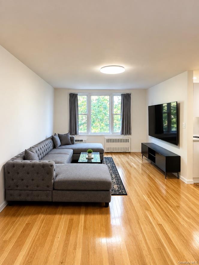 5775 Mosholu Avenue, Unit 6L