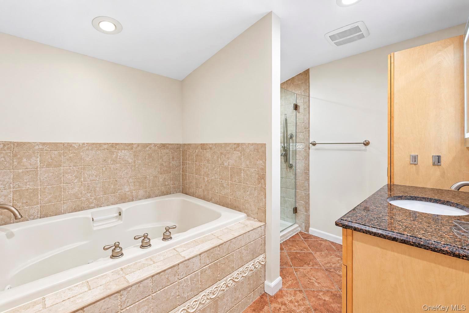 4 Bud Court – For Sale photo 43