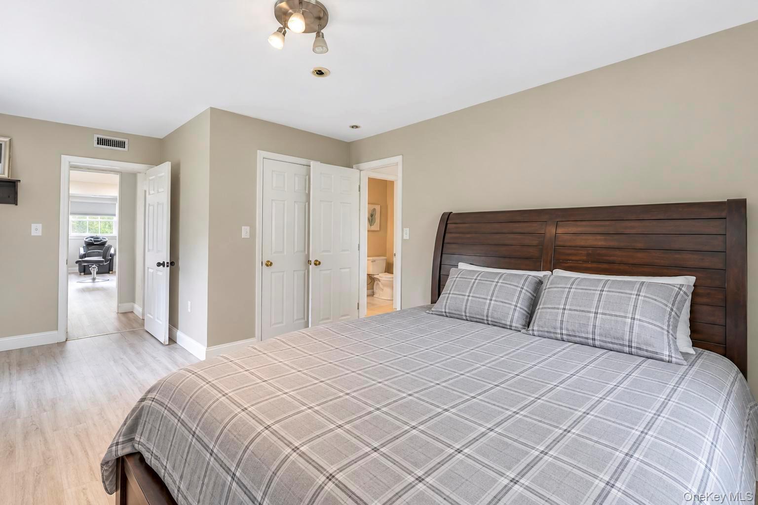 4 Bud Court – For Sale photo 32