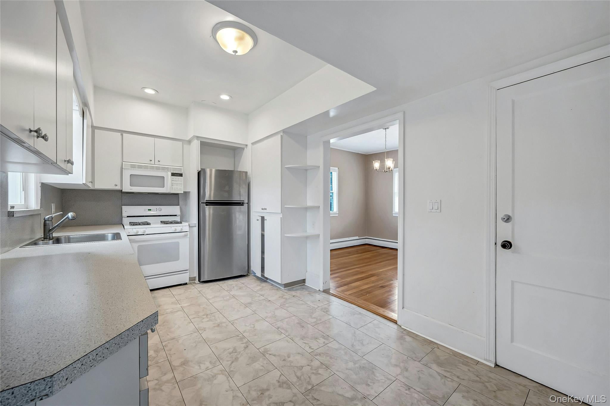 295 Columbus Avenue – For Sale photo 11