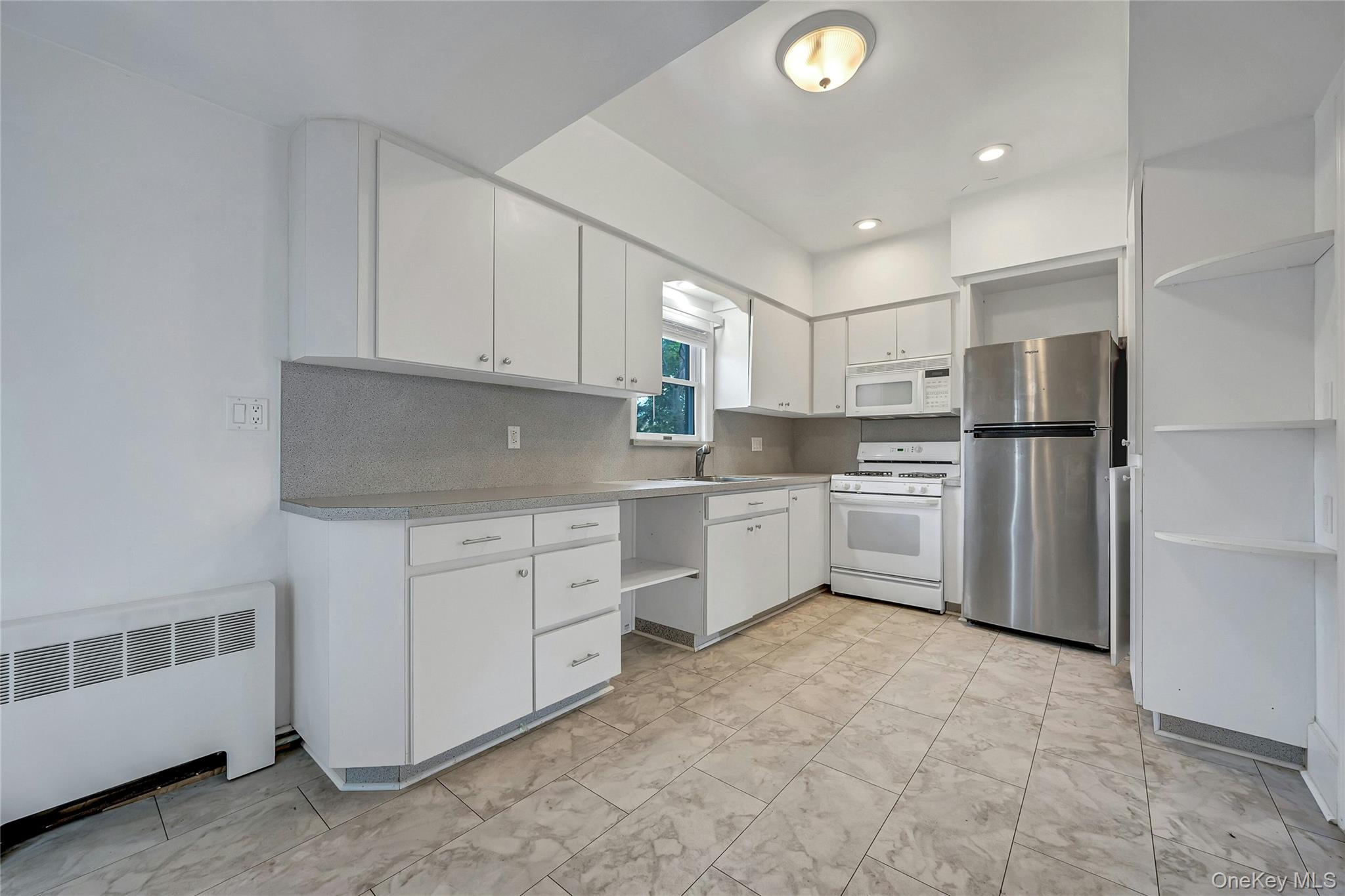 295 Columbus Avenue – For Sale photo 8