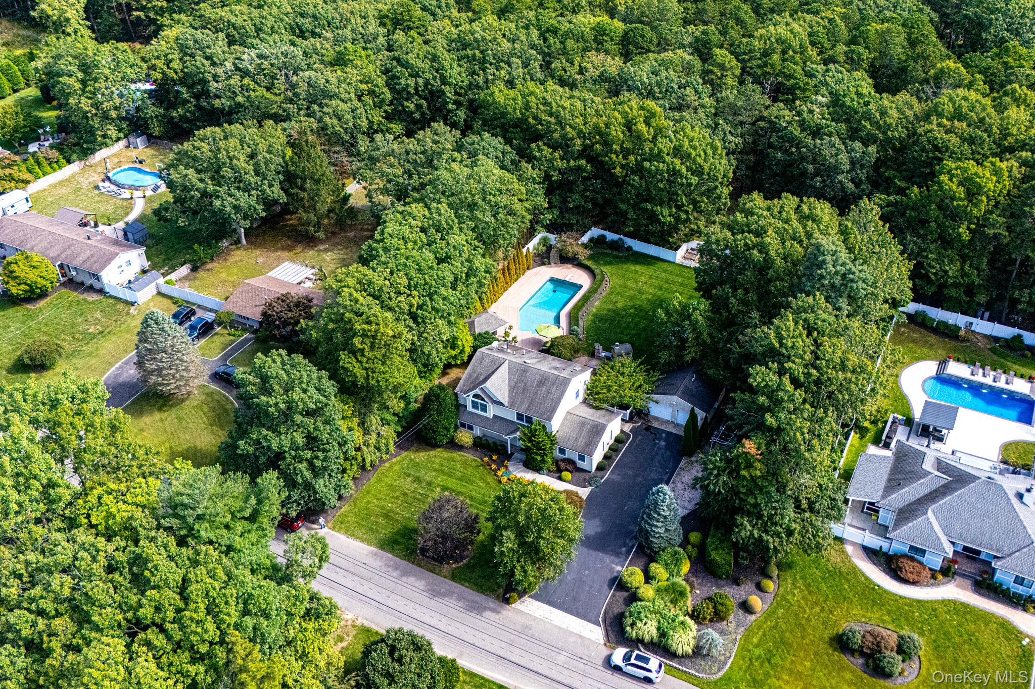 239 Radio Avenue – For Sale photo 44