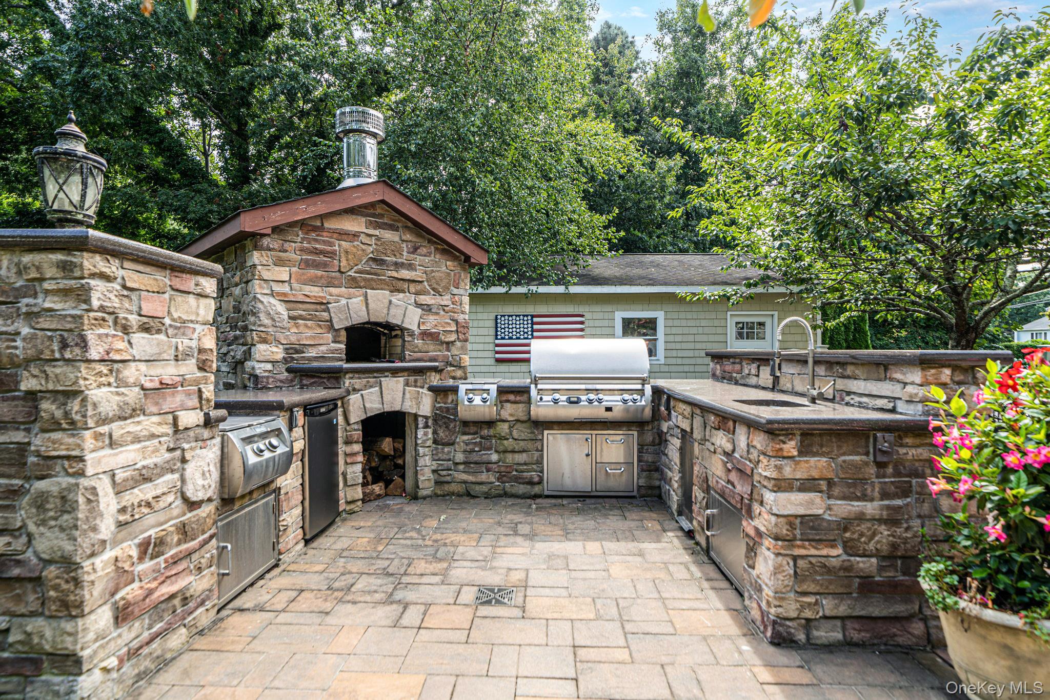239 Radio Avenue – For Sale photo 10
