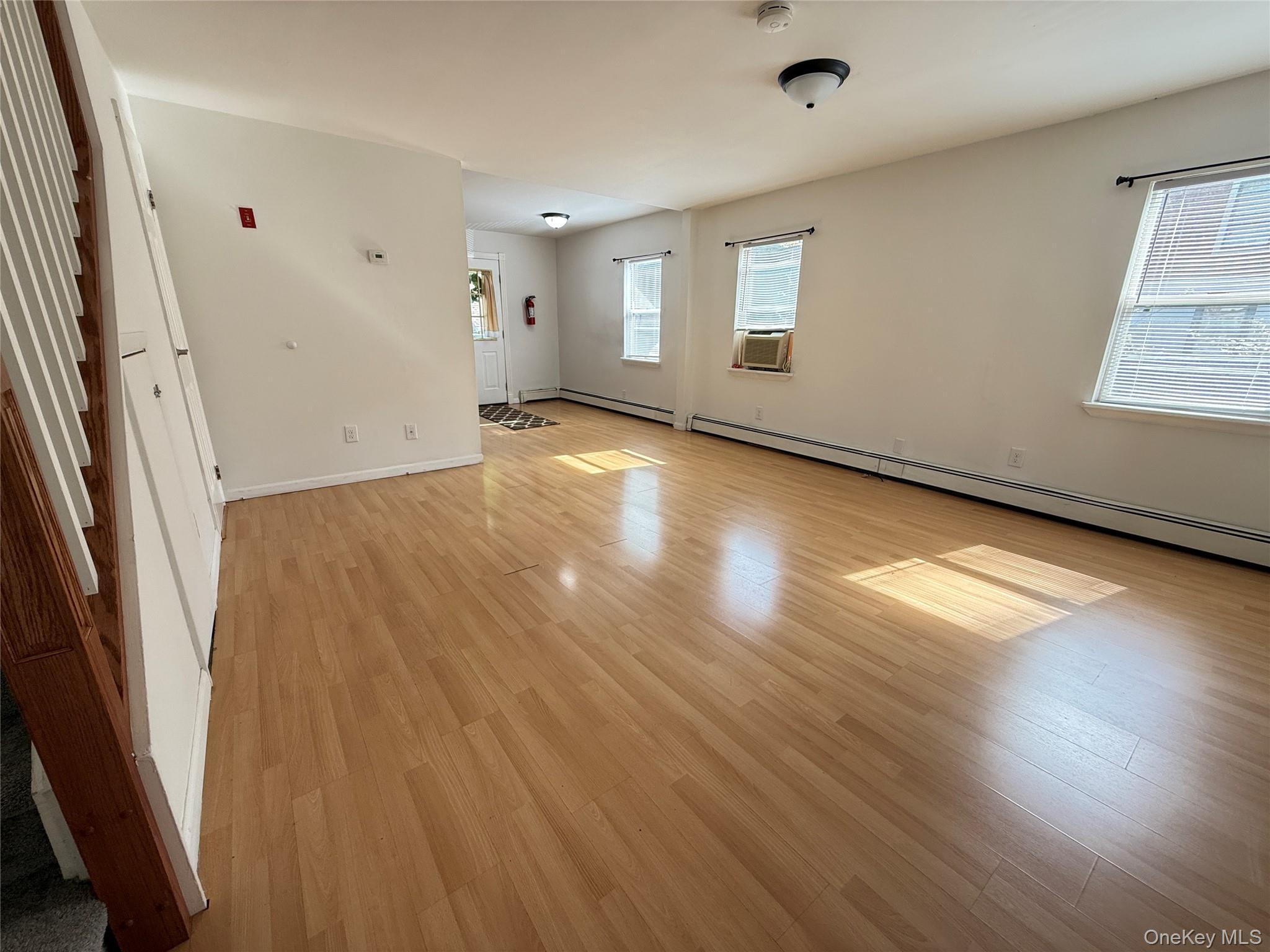 29 Genung Street – For Rent photo 8