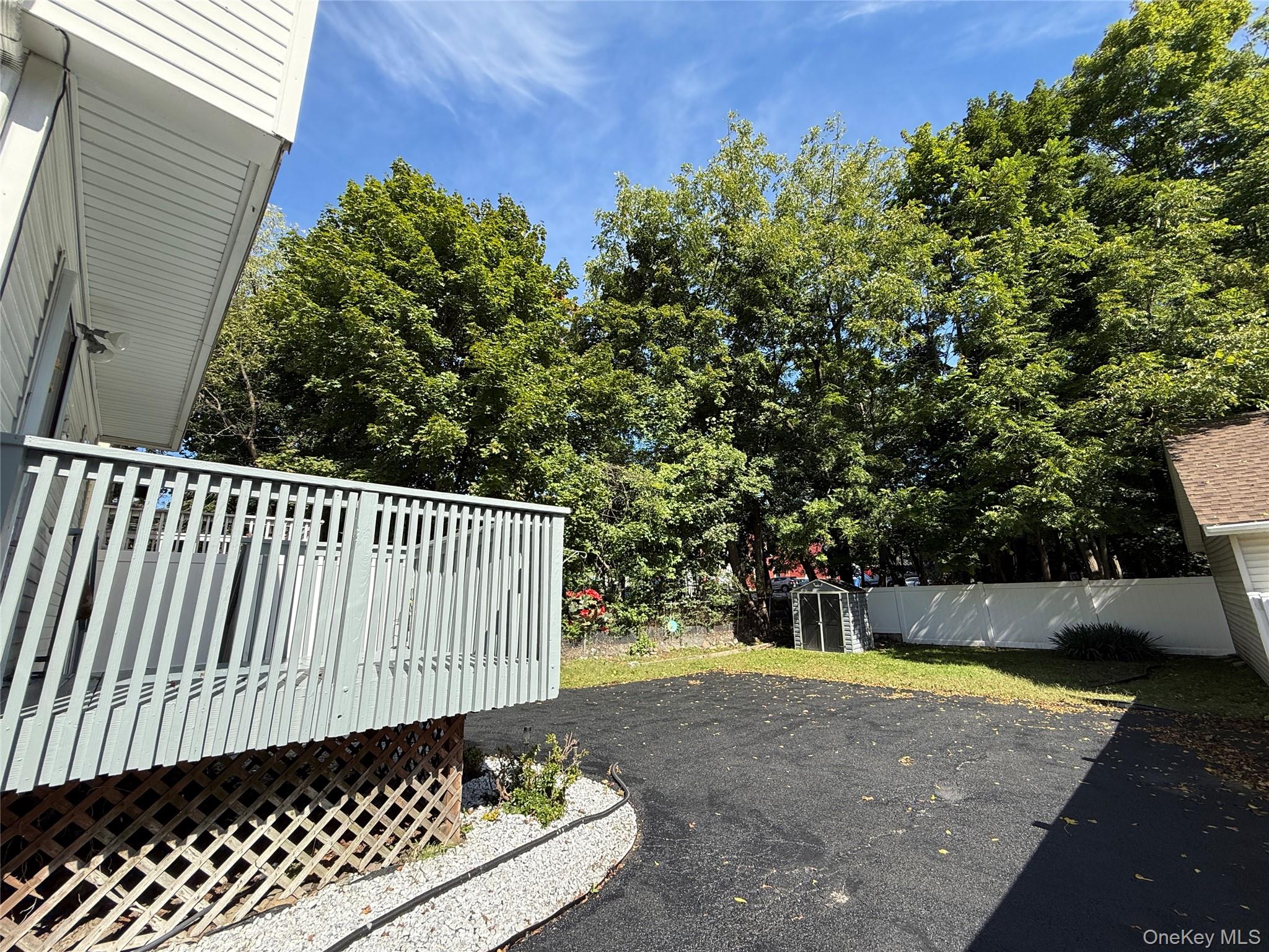29 Genung Street – For Rent photo 17