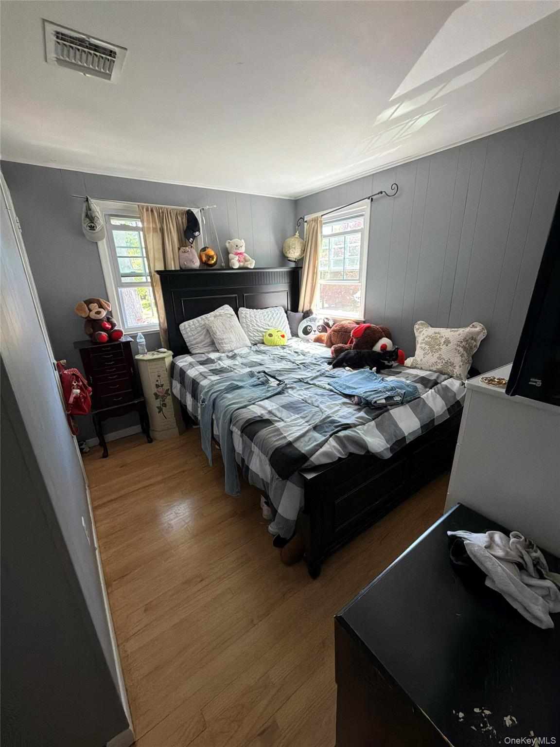 12 Cayuga Avenue – For Sale photo 13