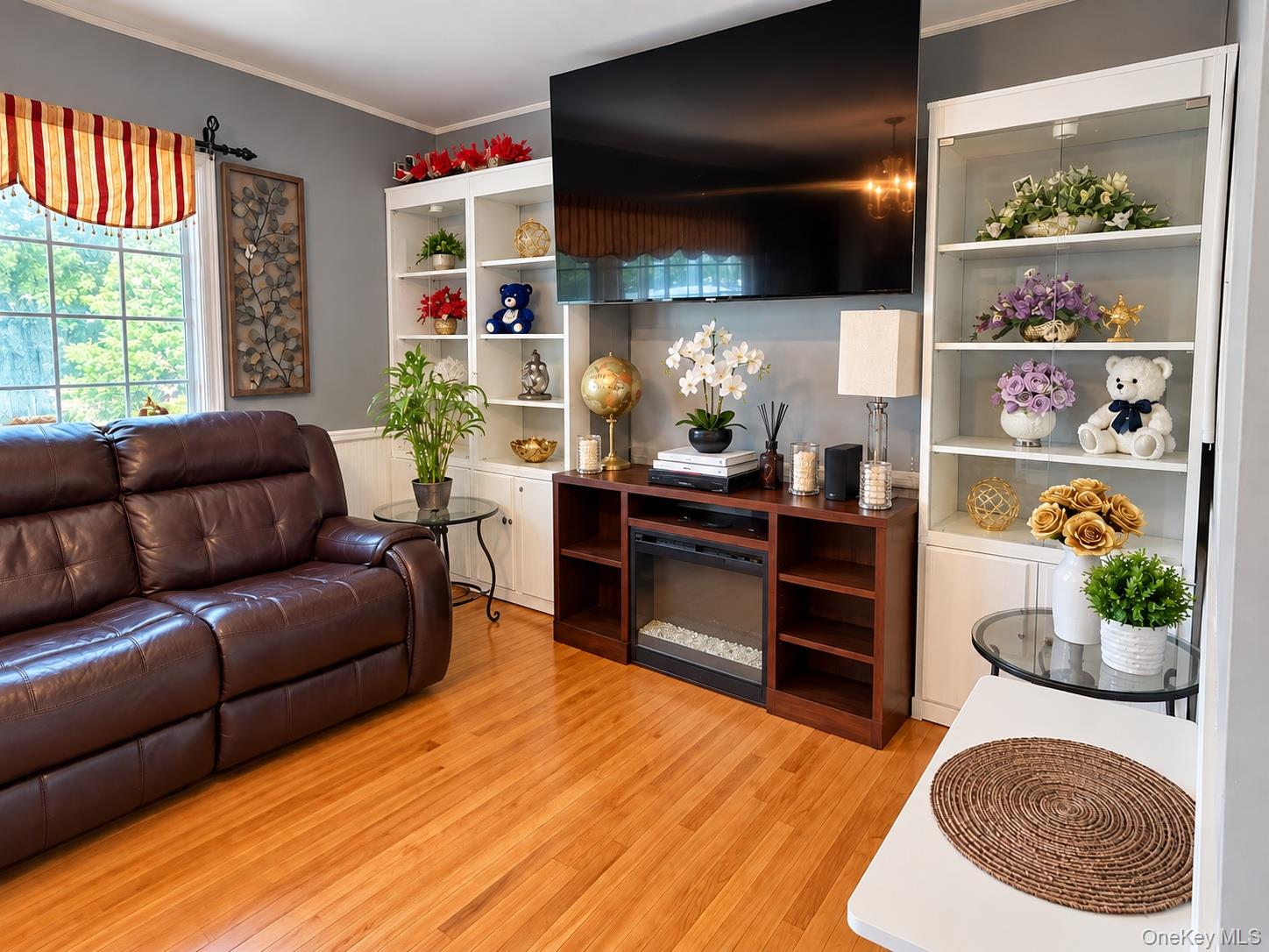 12 Cayuga Avenue – For Sale photo 5