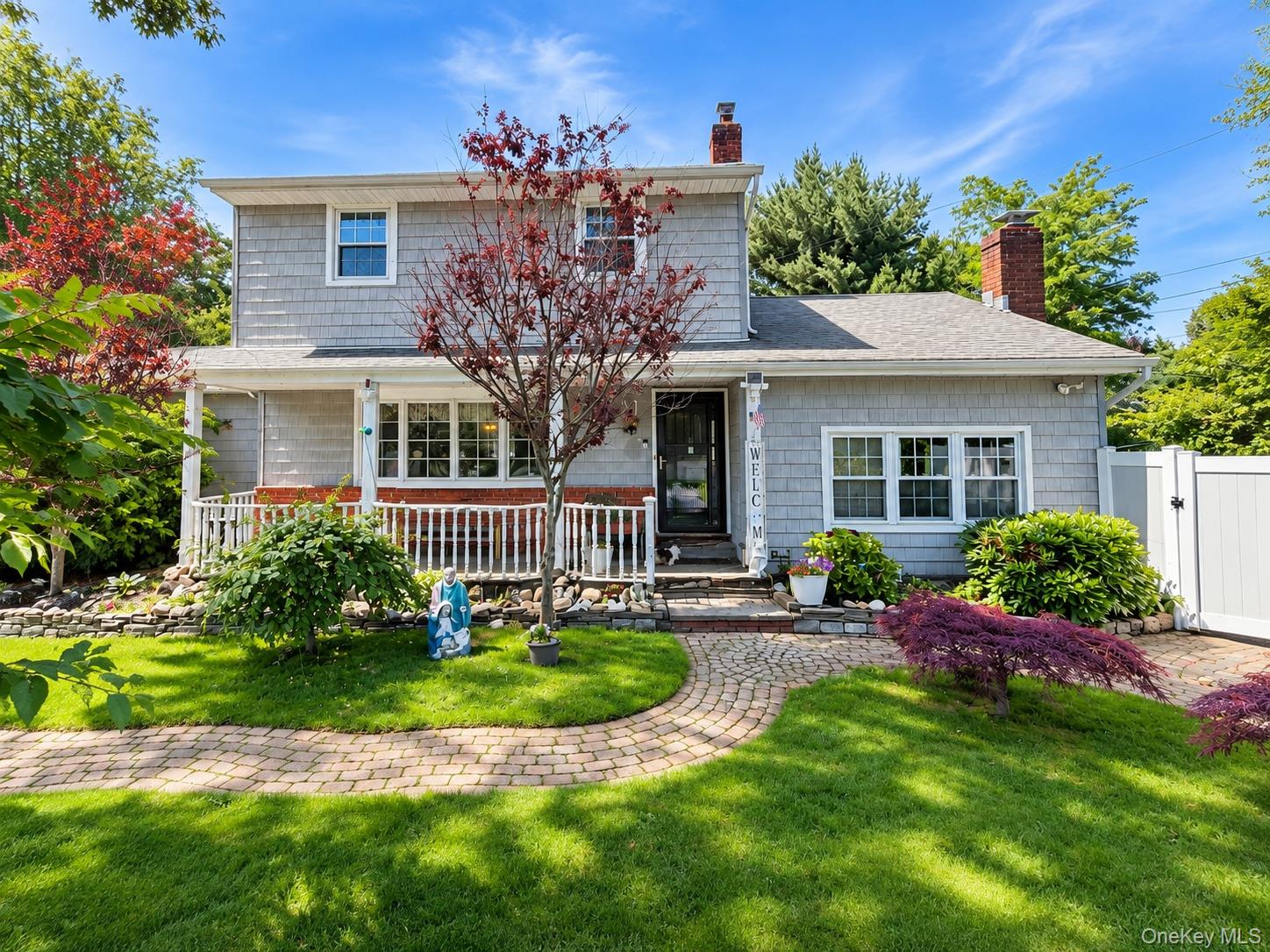 12 Cayuga Avenue – For Sale