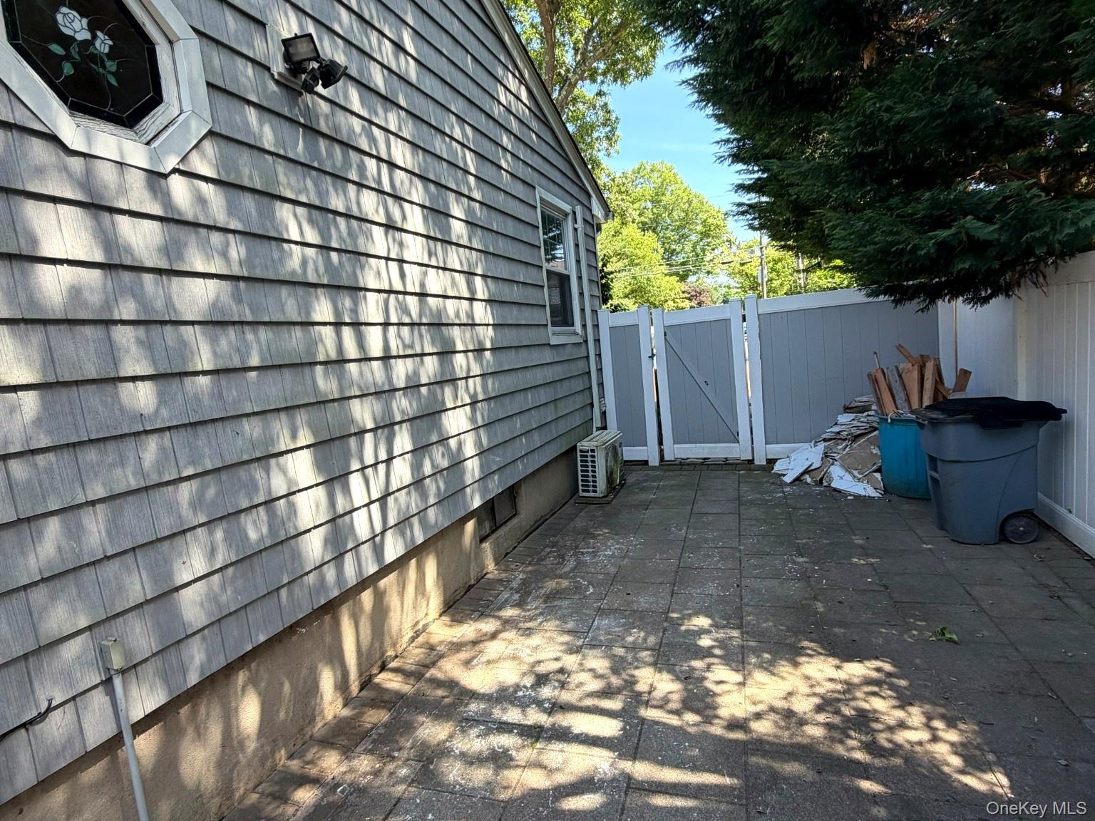 12 Cayuga Avenue – For Sale photo 27