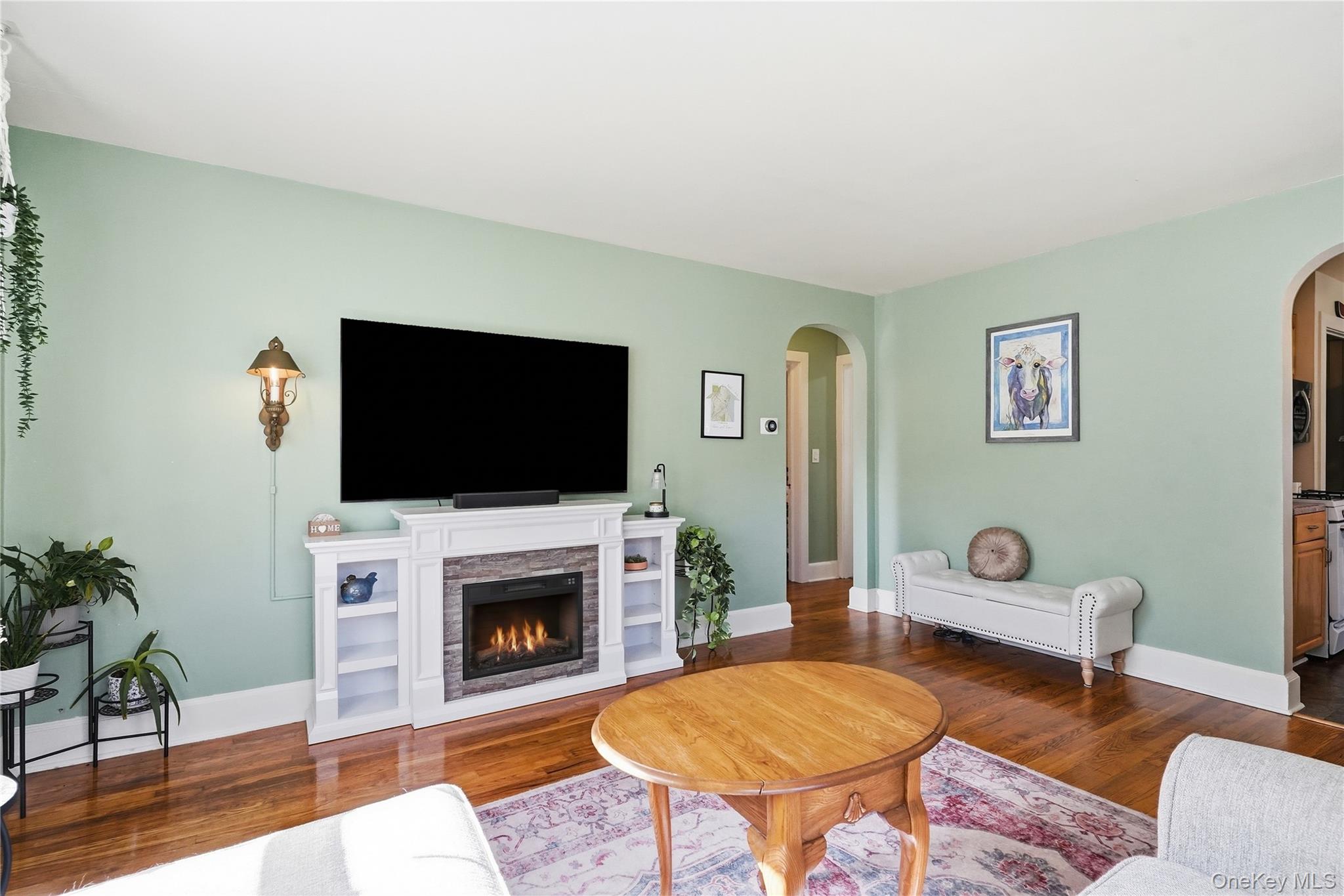 25 Hayes Street – For Sale photo 8