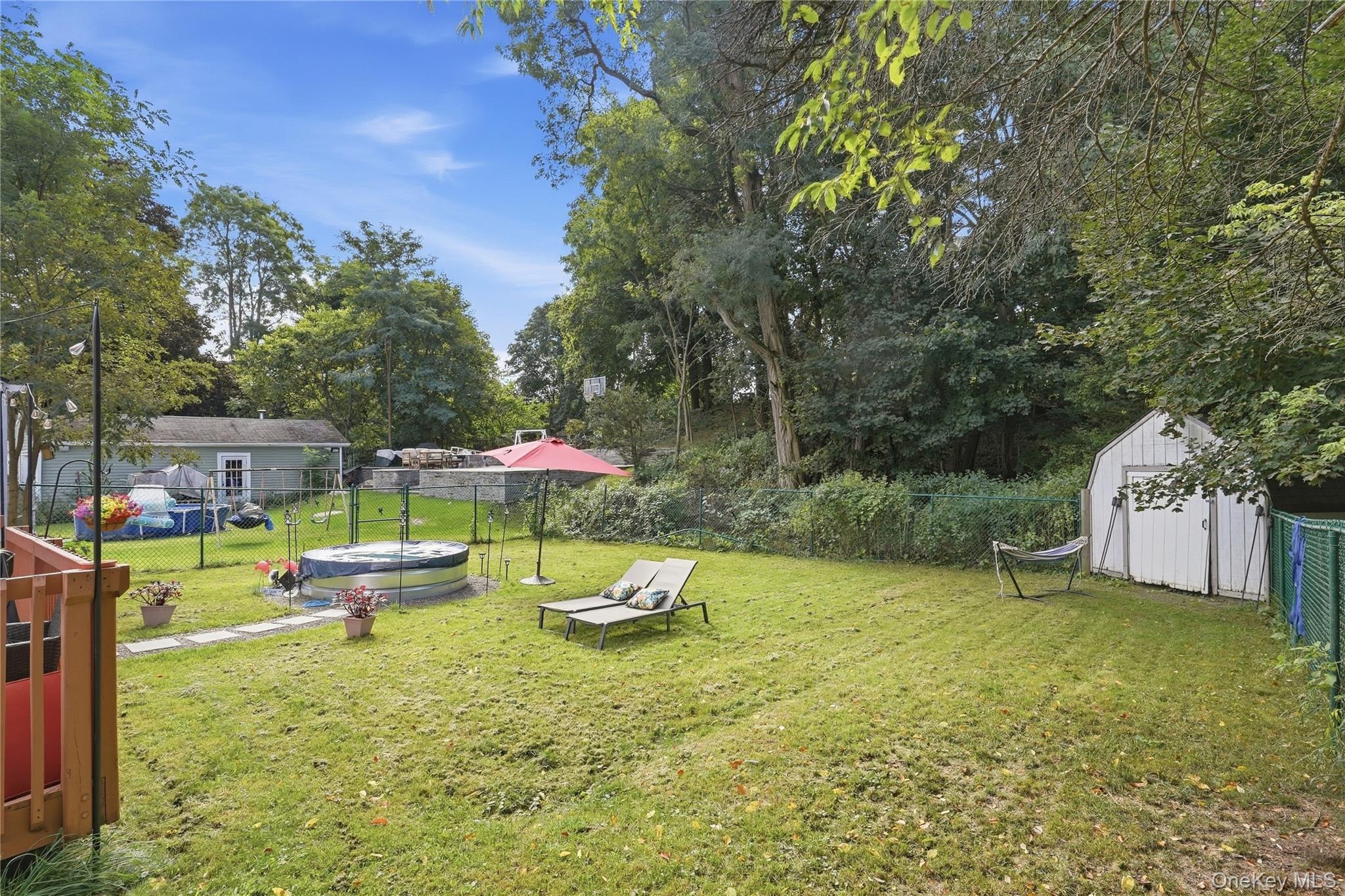 25 Hayes Street – For Sale photo 32