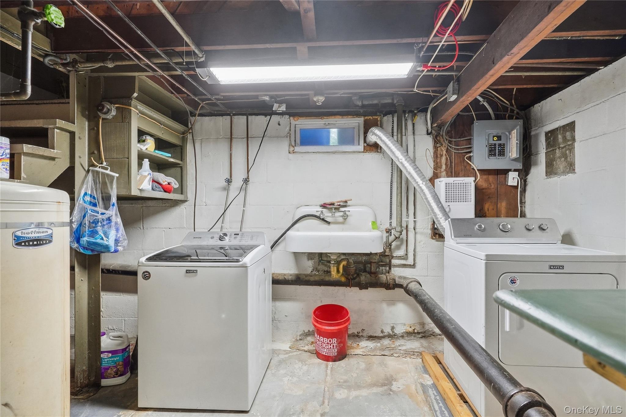 25 Hayes Street – For Sale photo 25