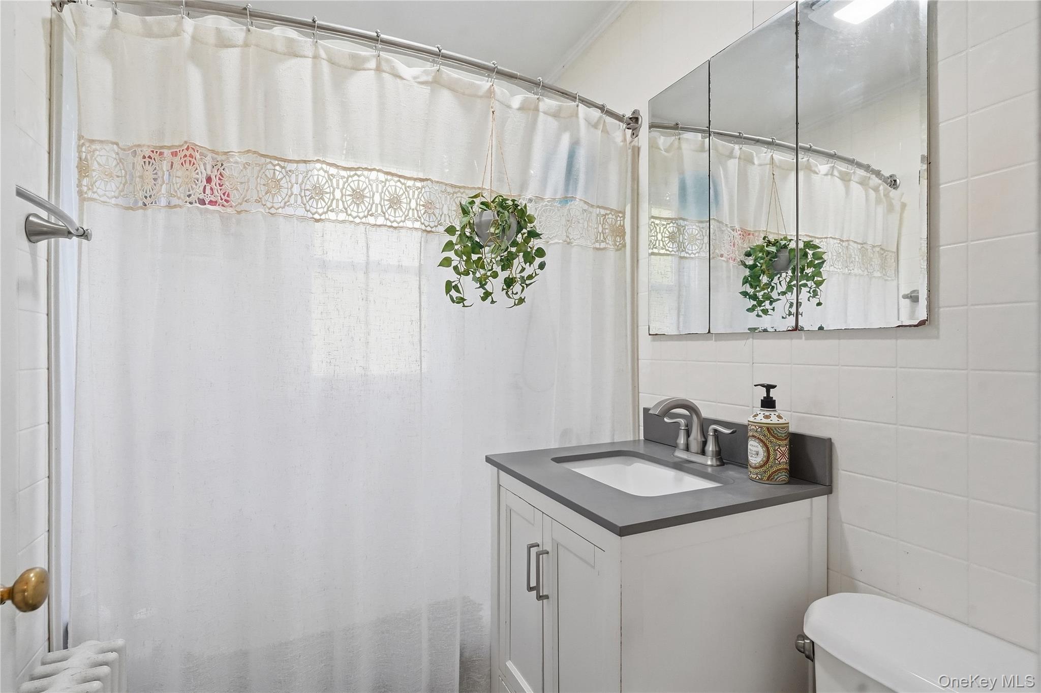 25 Hayes Street – For Sale photo 17